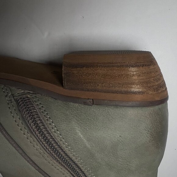 Softwalk Gray Leather Ankle Boots With Side Zipper Womens Size 6M Booties - Picture 16 of 16